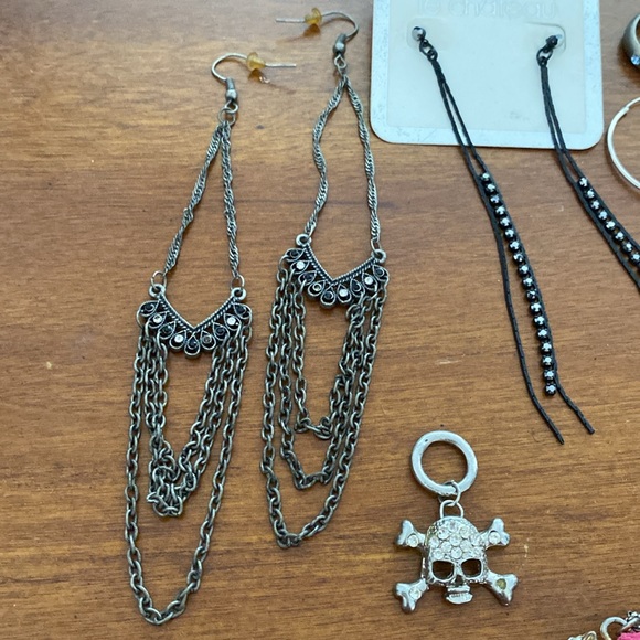 Random Jewelry - Picture 2 of 4